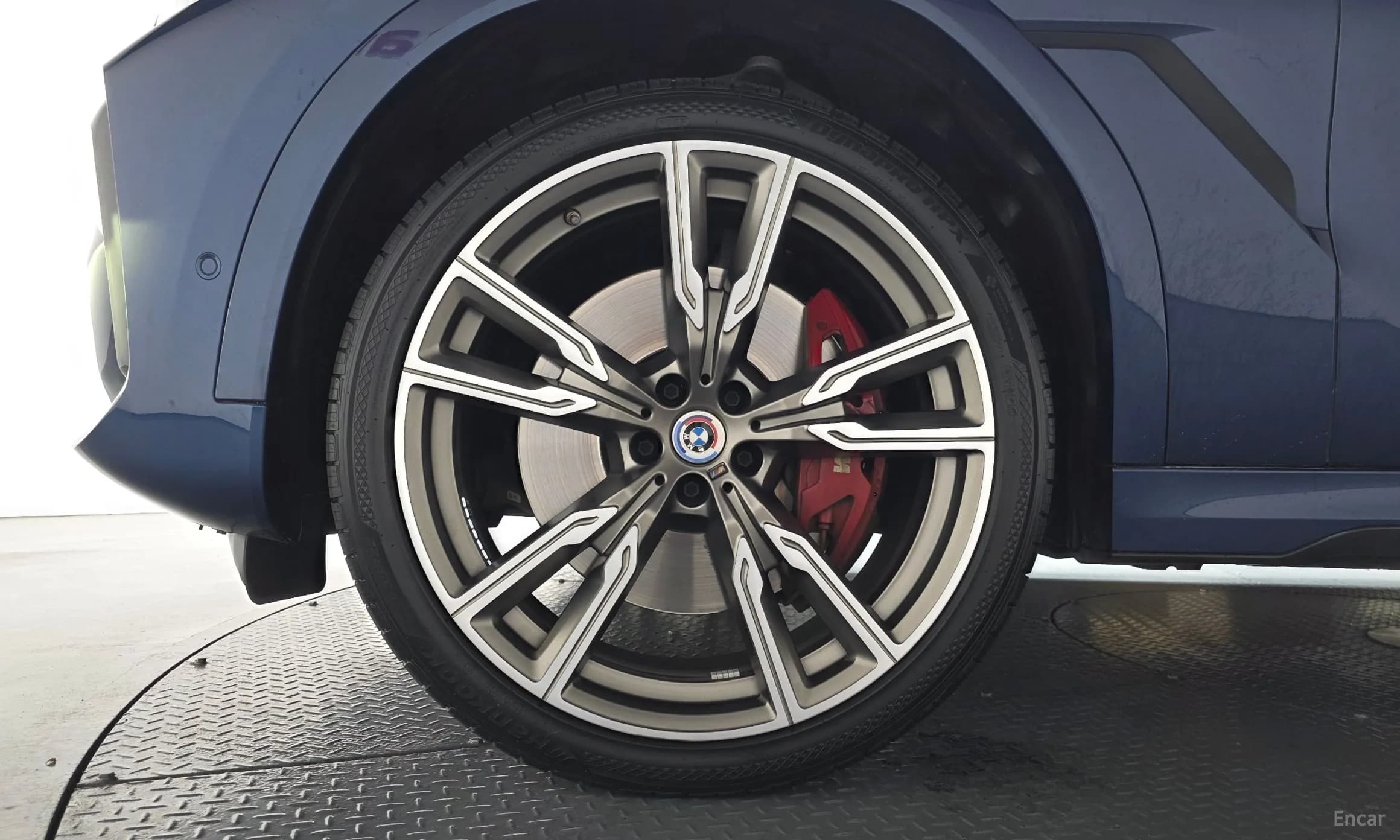 X6 (G06)