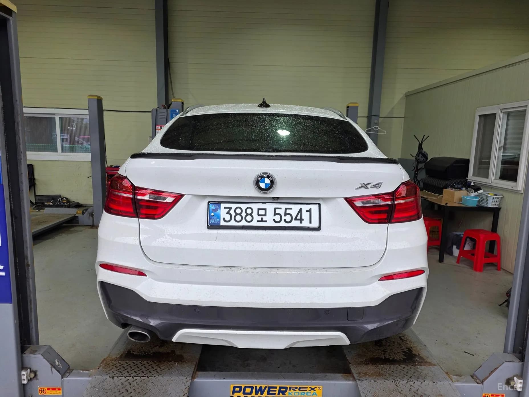 X4 (F26)