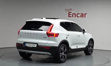 XC40