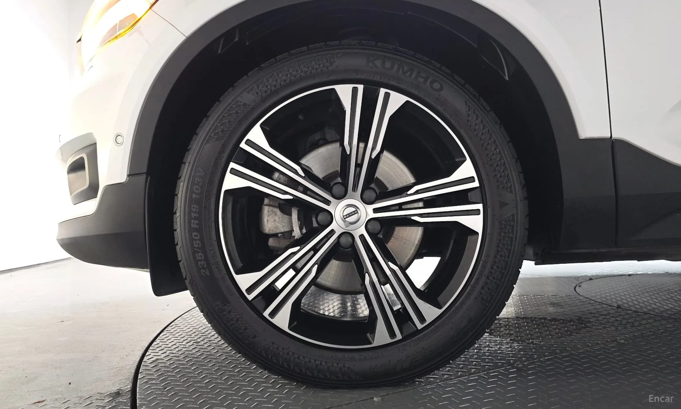 XC40