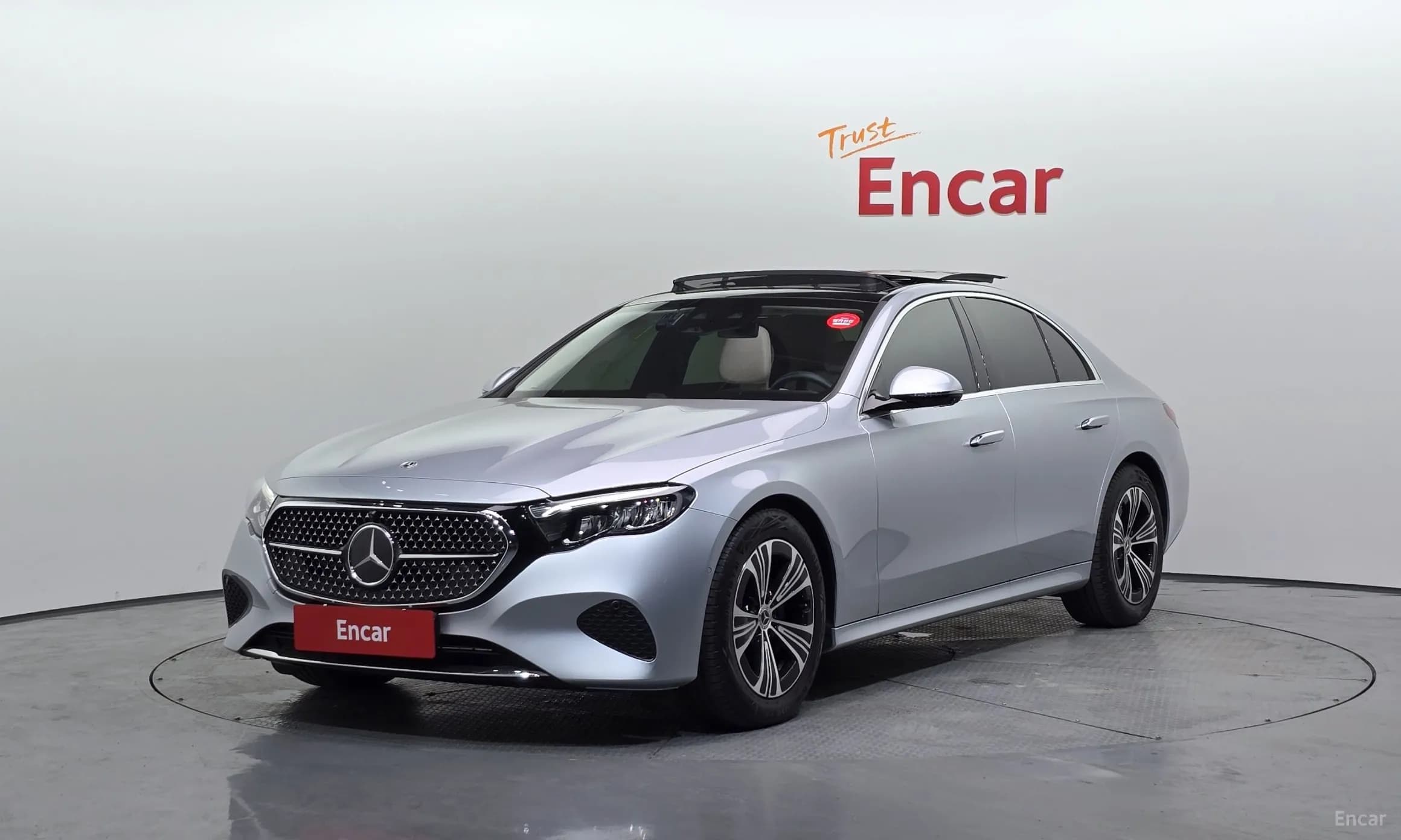 E-Class W214