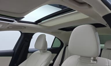 E-Class W214