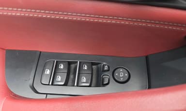 X6 (G06)