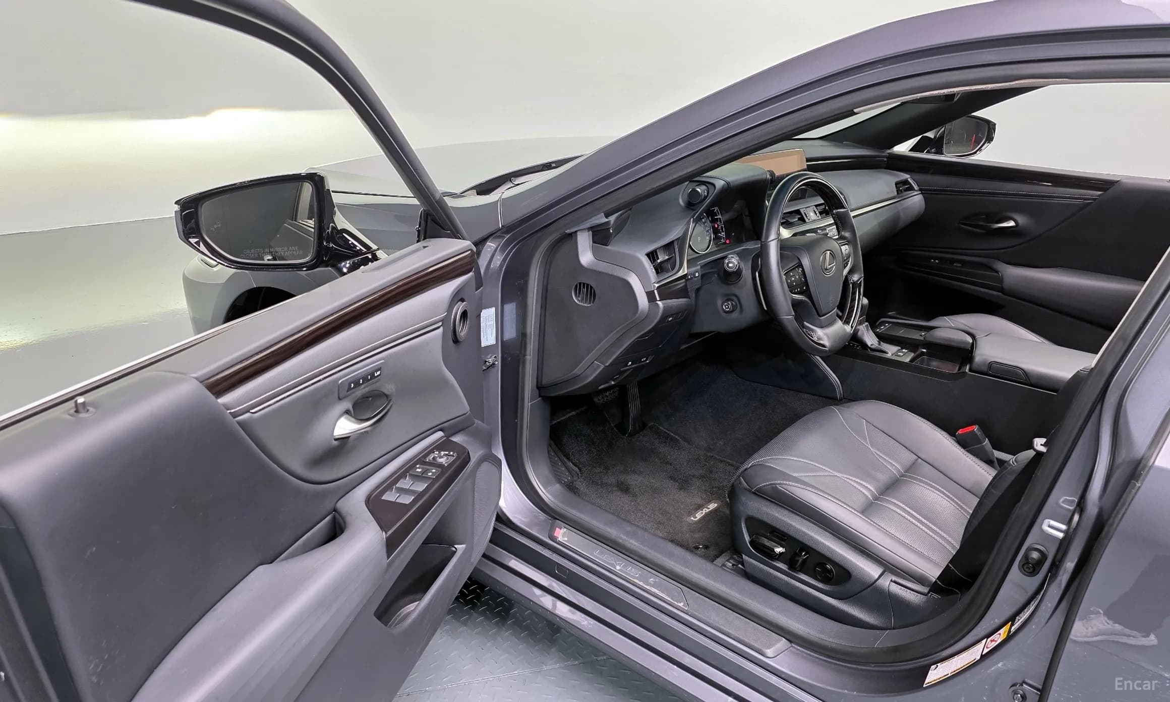 ES300h 7th Generation