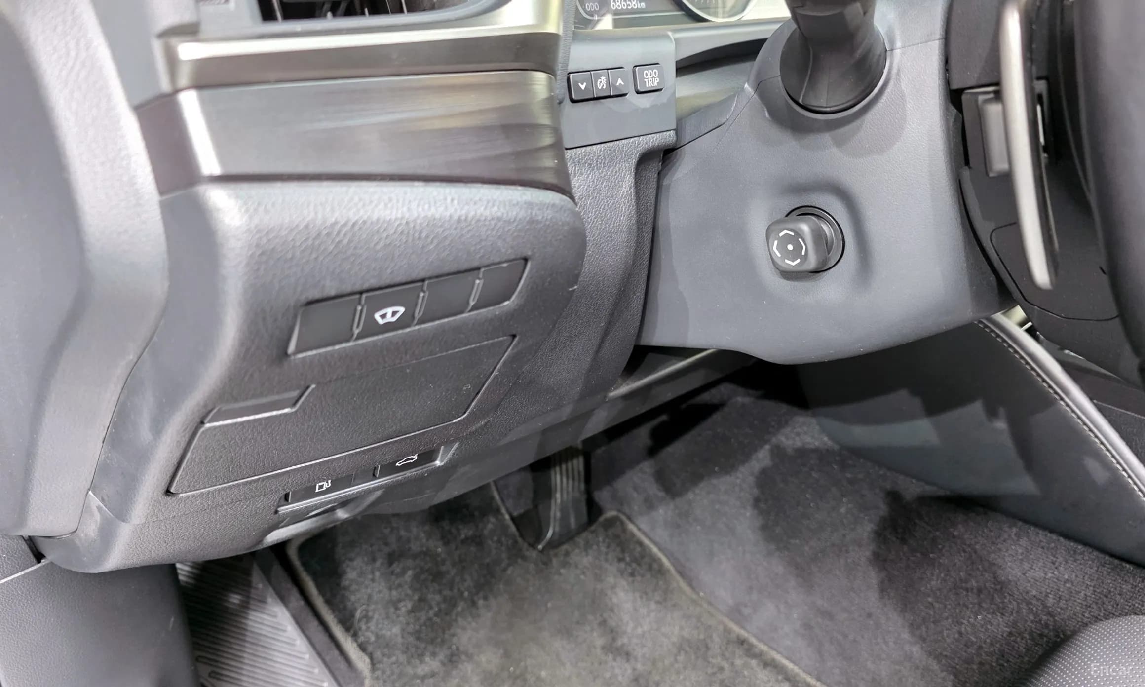 ES300h 7th Generation