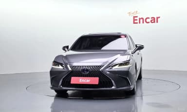 ES300h 7th Generation