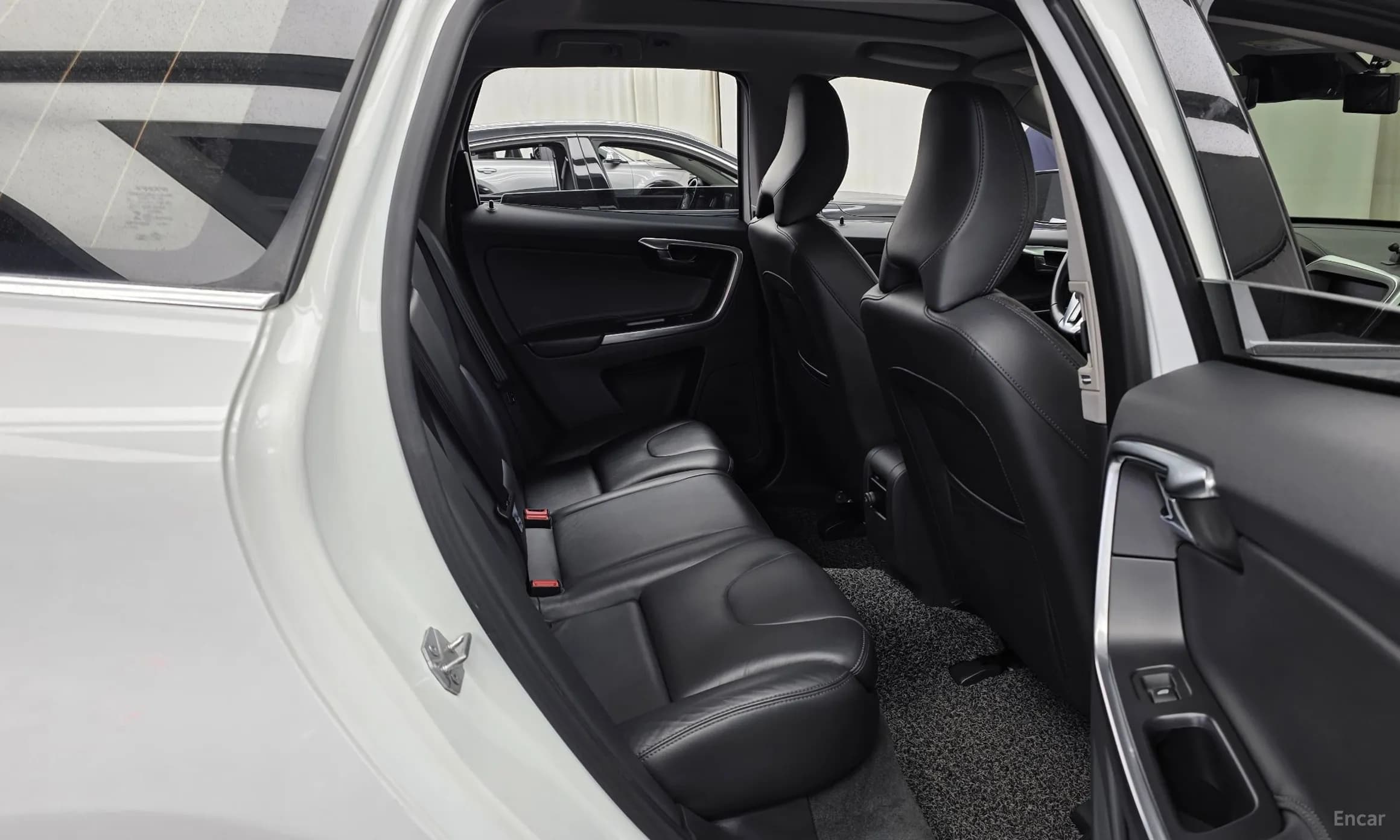 XC60