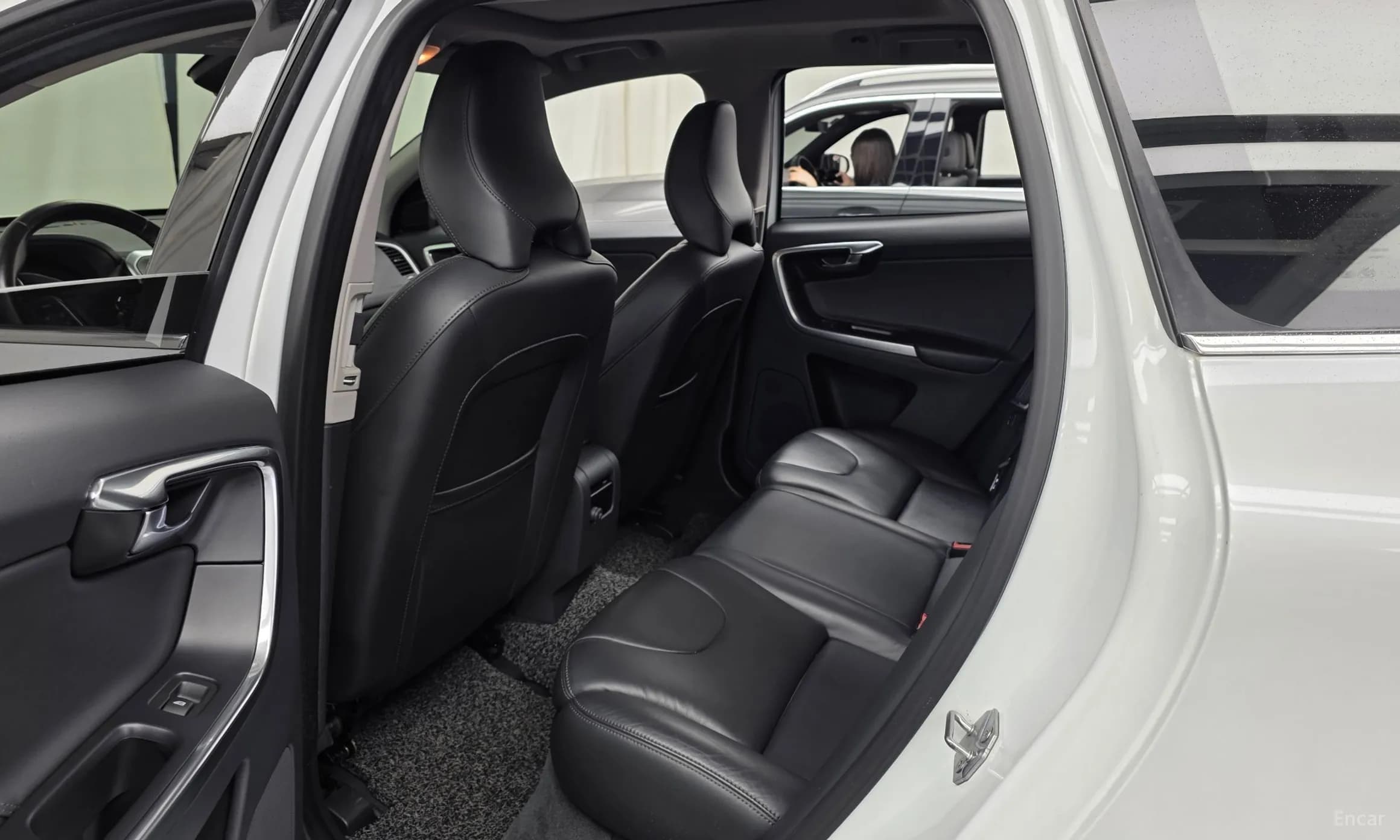 XC60