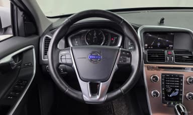 XC60