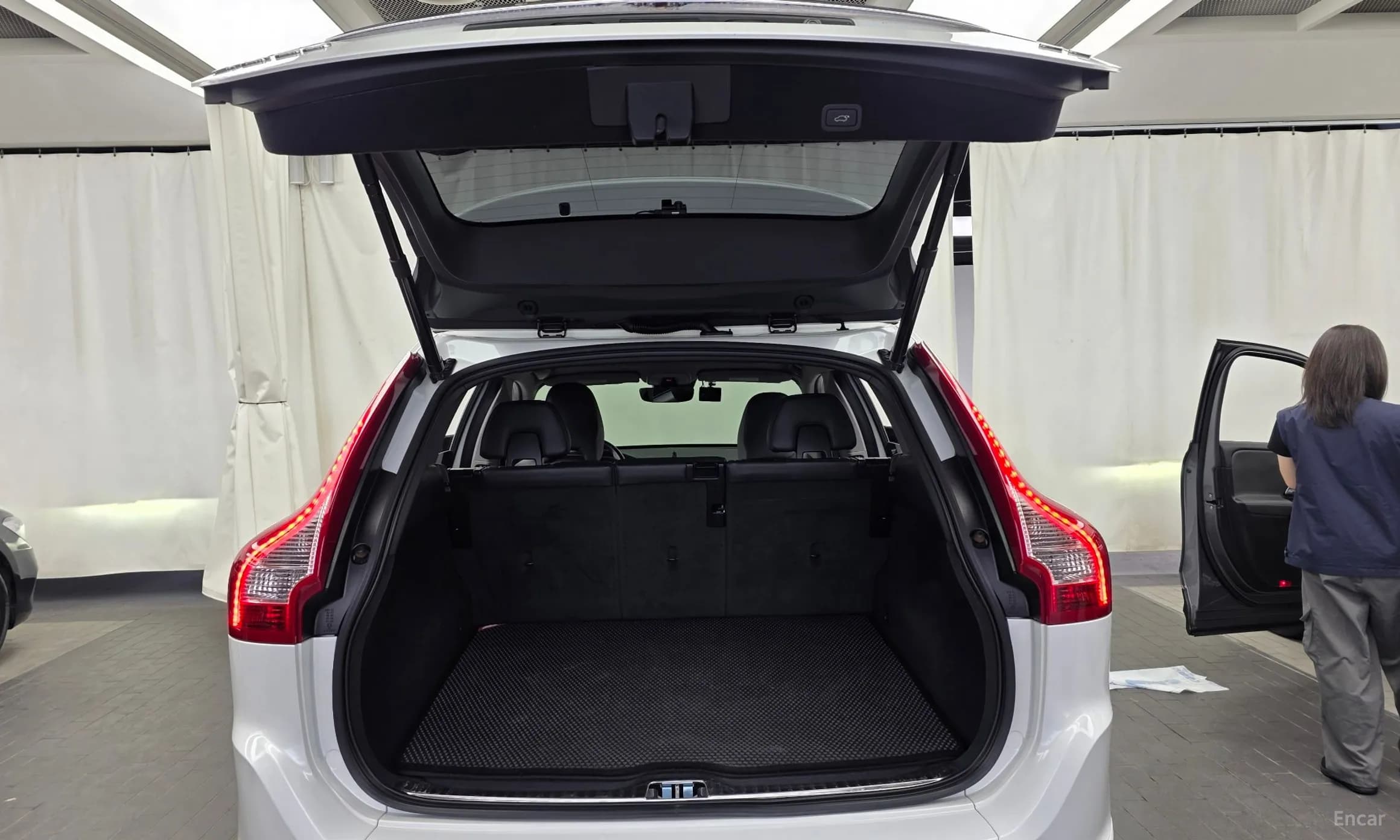 XC60