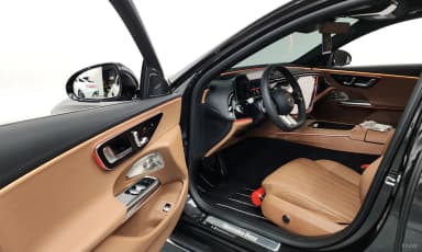 E-Class W214