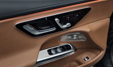 E-Class W214