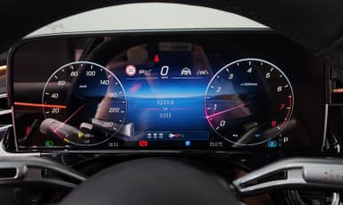 E-Class W214