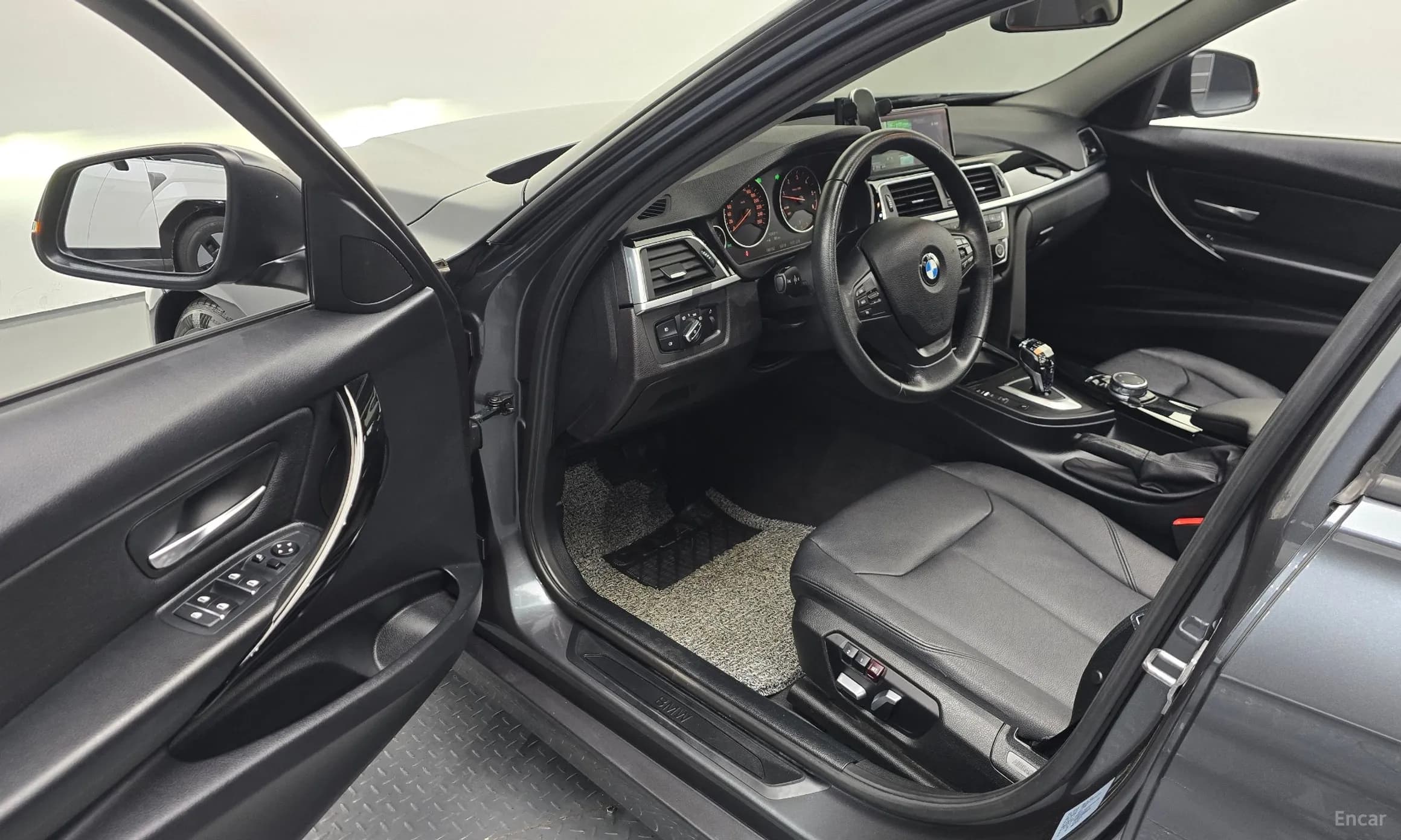 3 Series (F30)