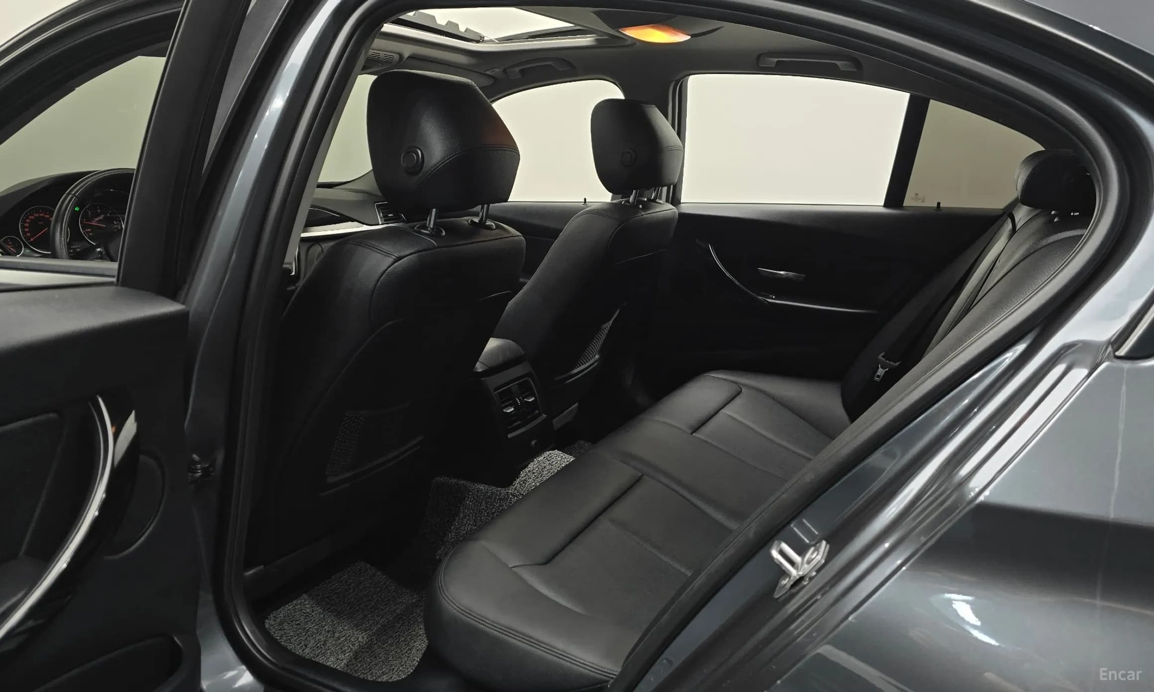 3 Series (F30)