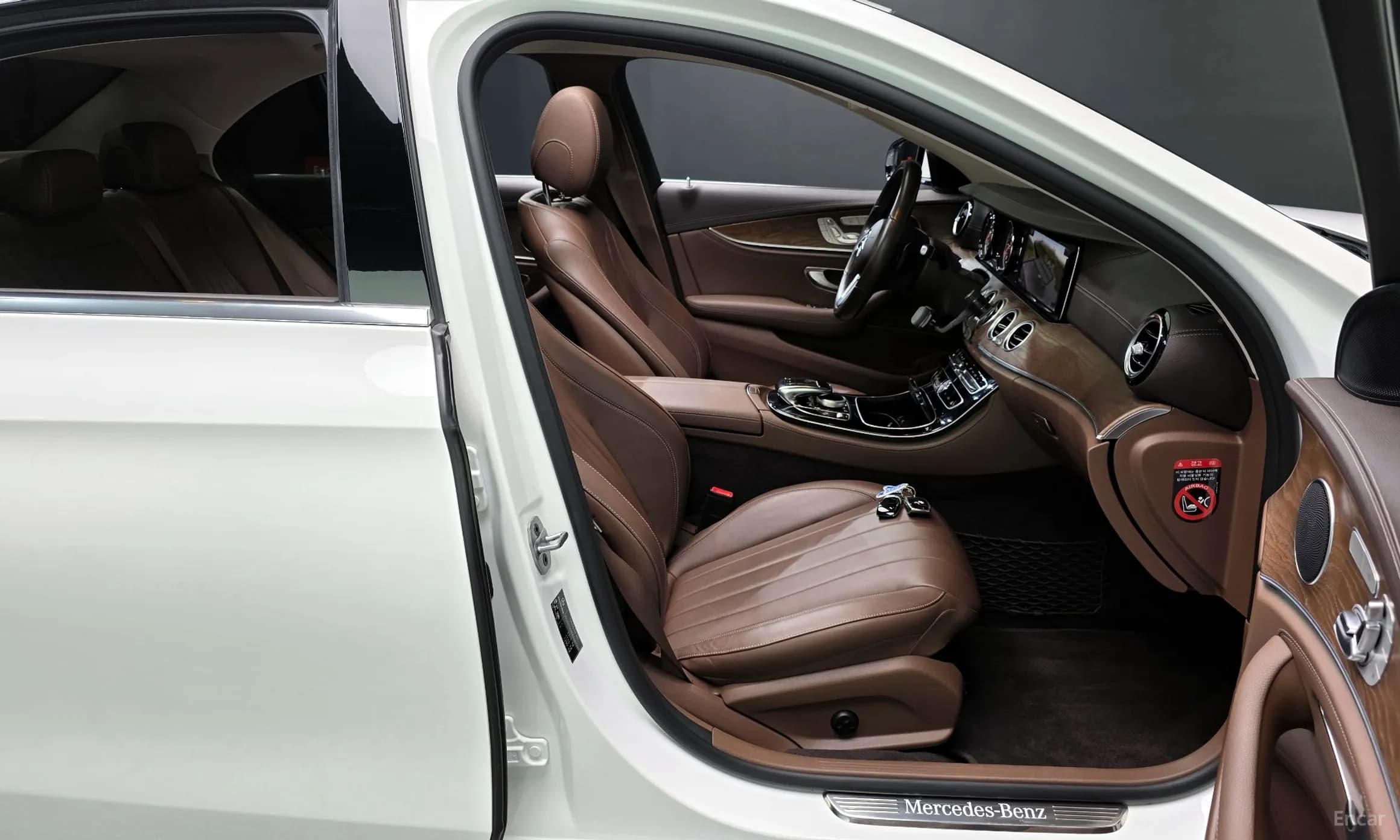 E-Class W213