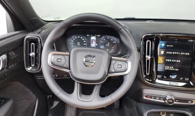 XC40