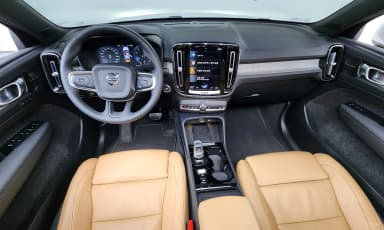 XC40