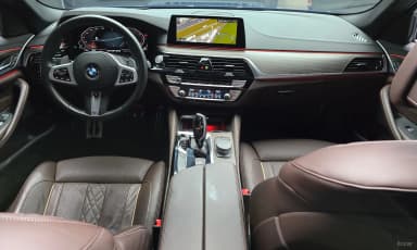5 Series (G30)