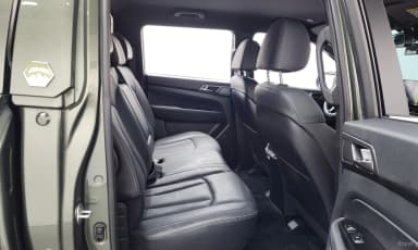 Rexton Sports Khan