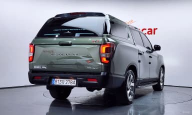 Rexton Sports Khan