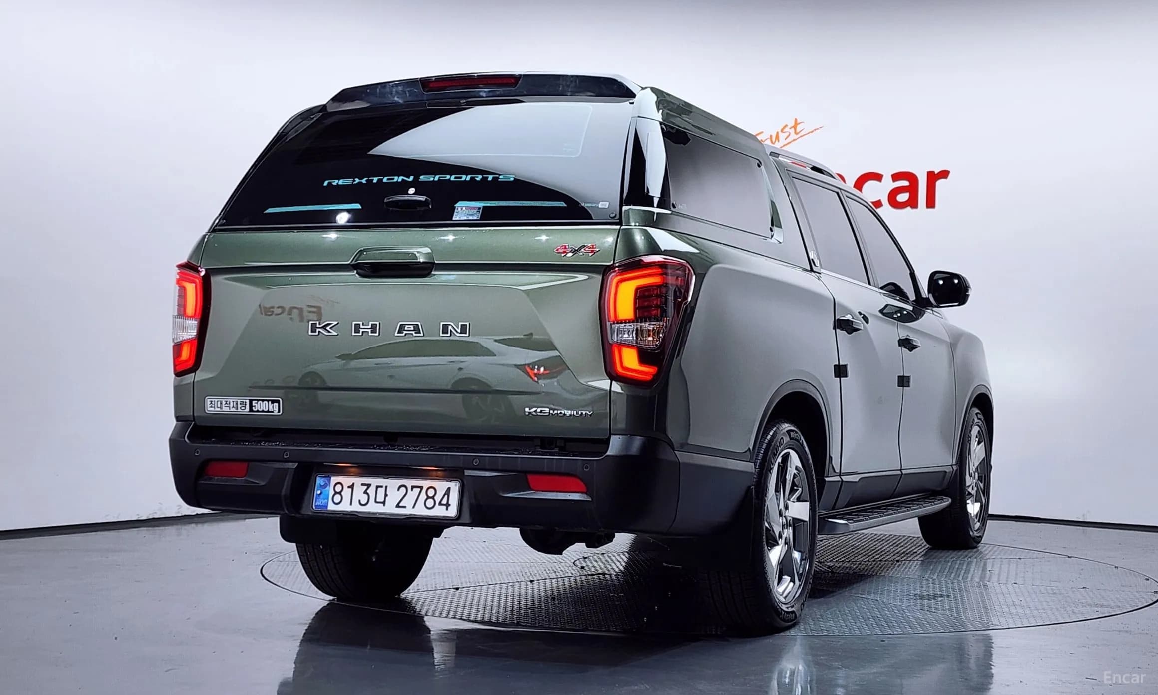 Rexton Sports Khan