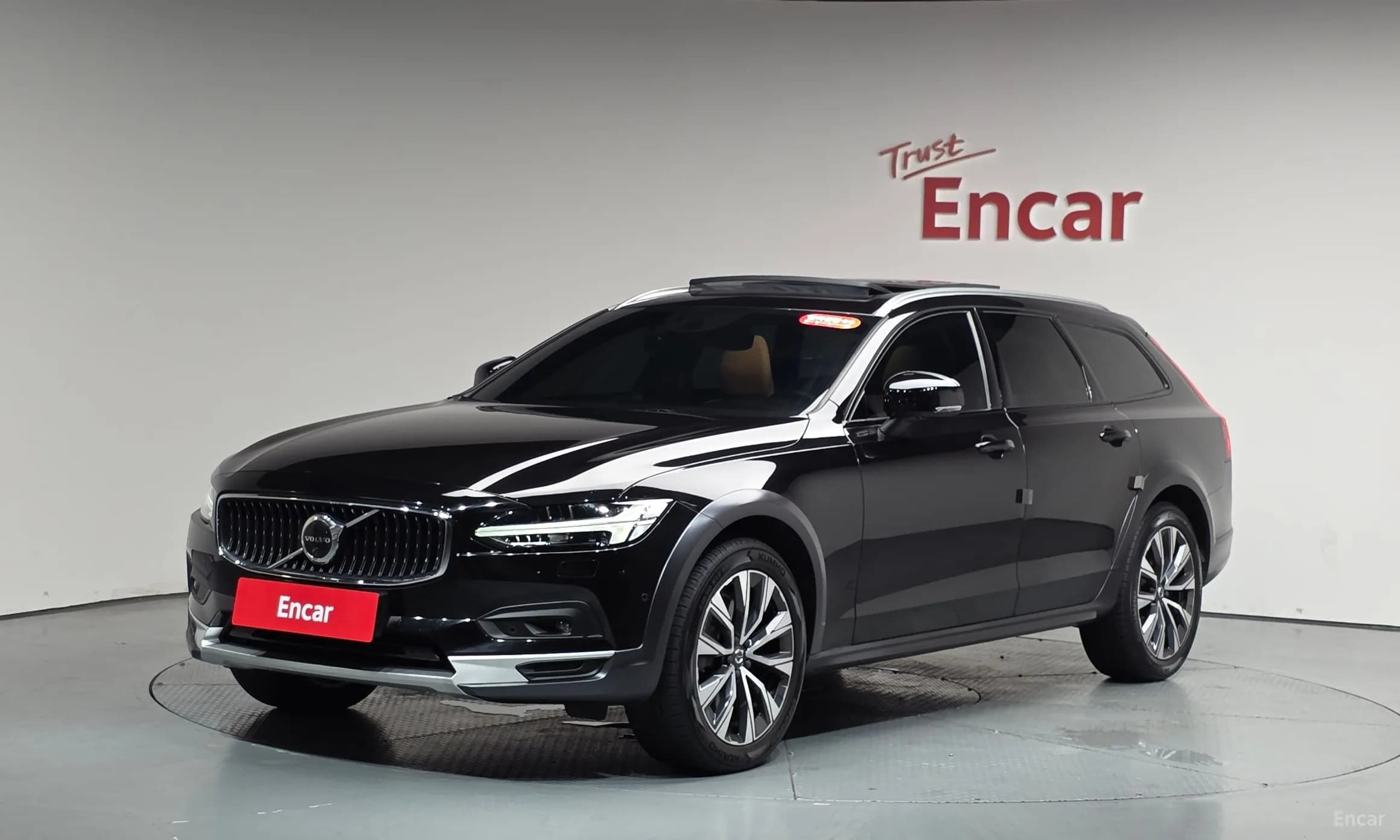 V90 Cross Country