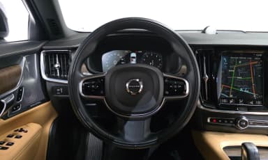 V90 Cross Country