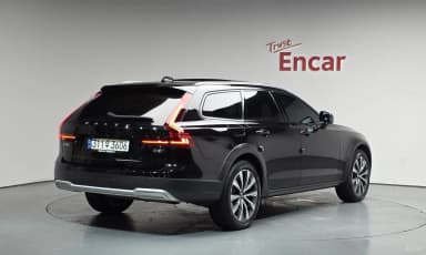 V90 Cross Country
