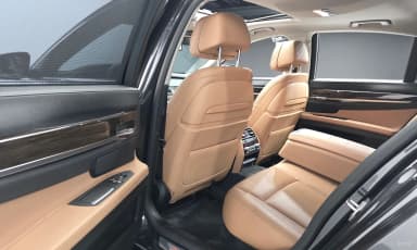 7 Series (F01)