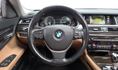 7 Series (F01)