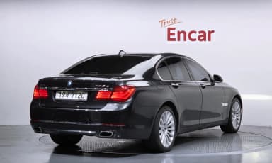 7 Series (F01)