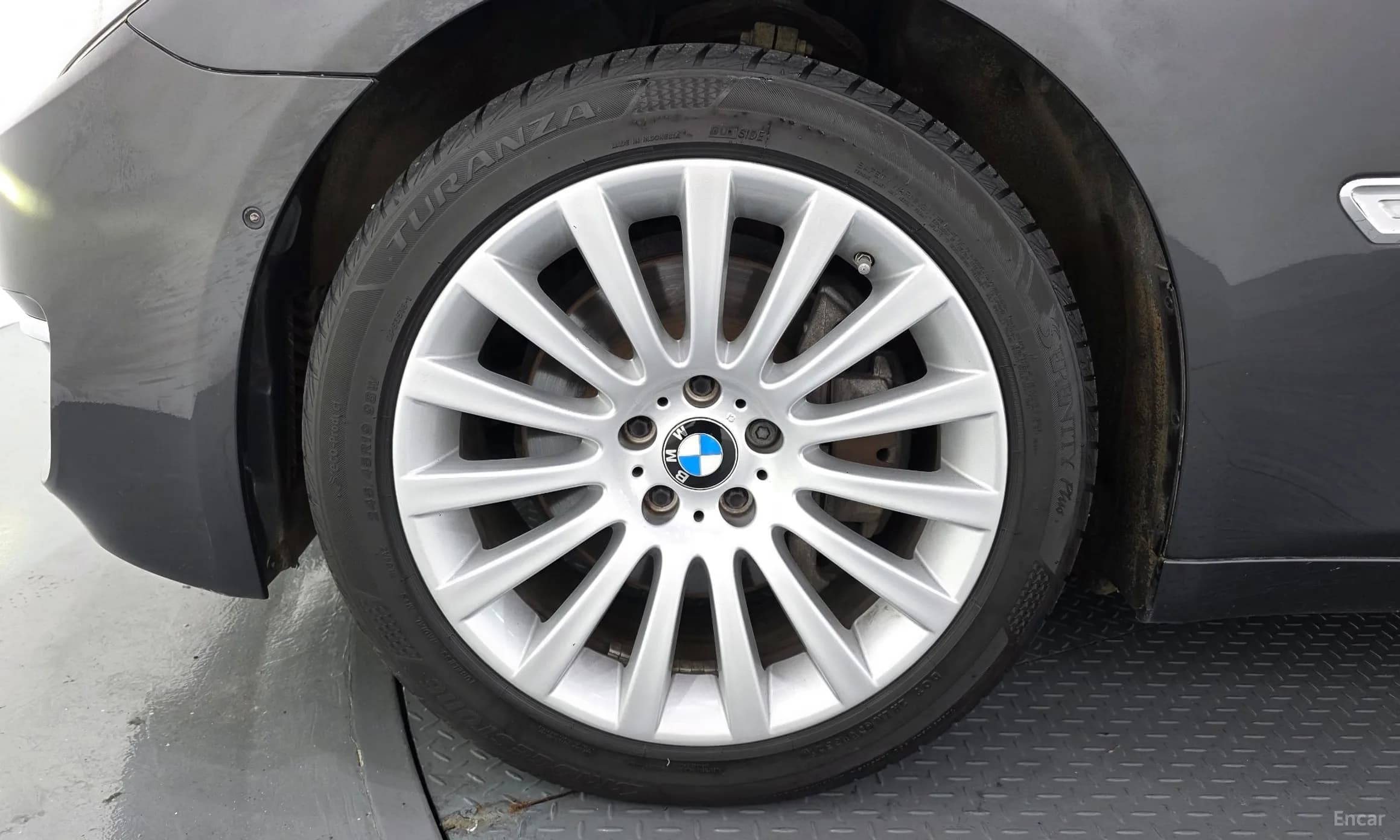 7 Series (F01)