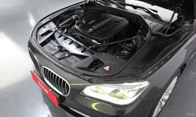 7 Series (F01)