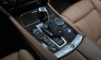 7 Series (F01)