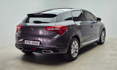 DS5
