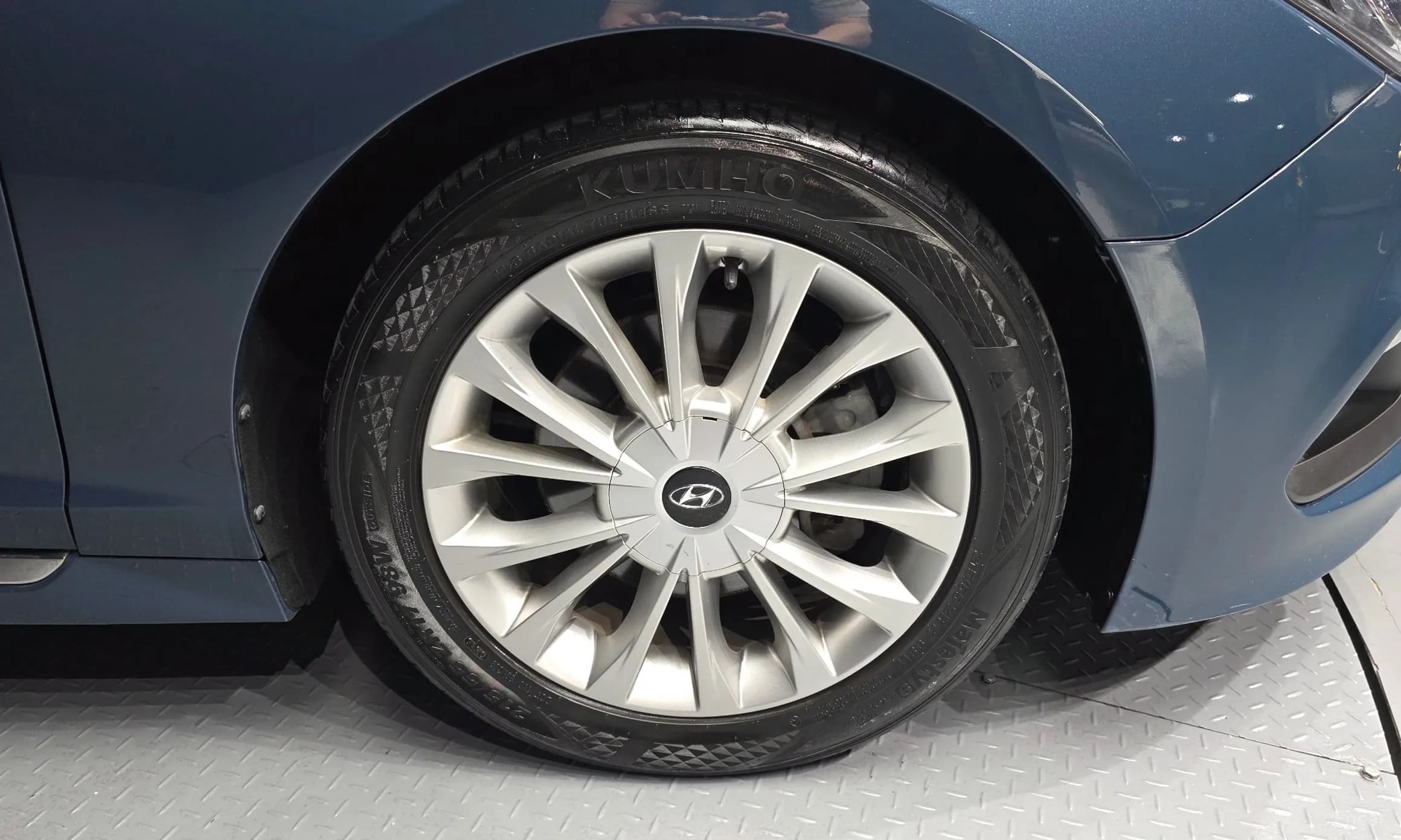 LF Sonata