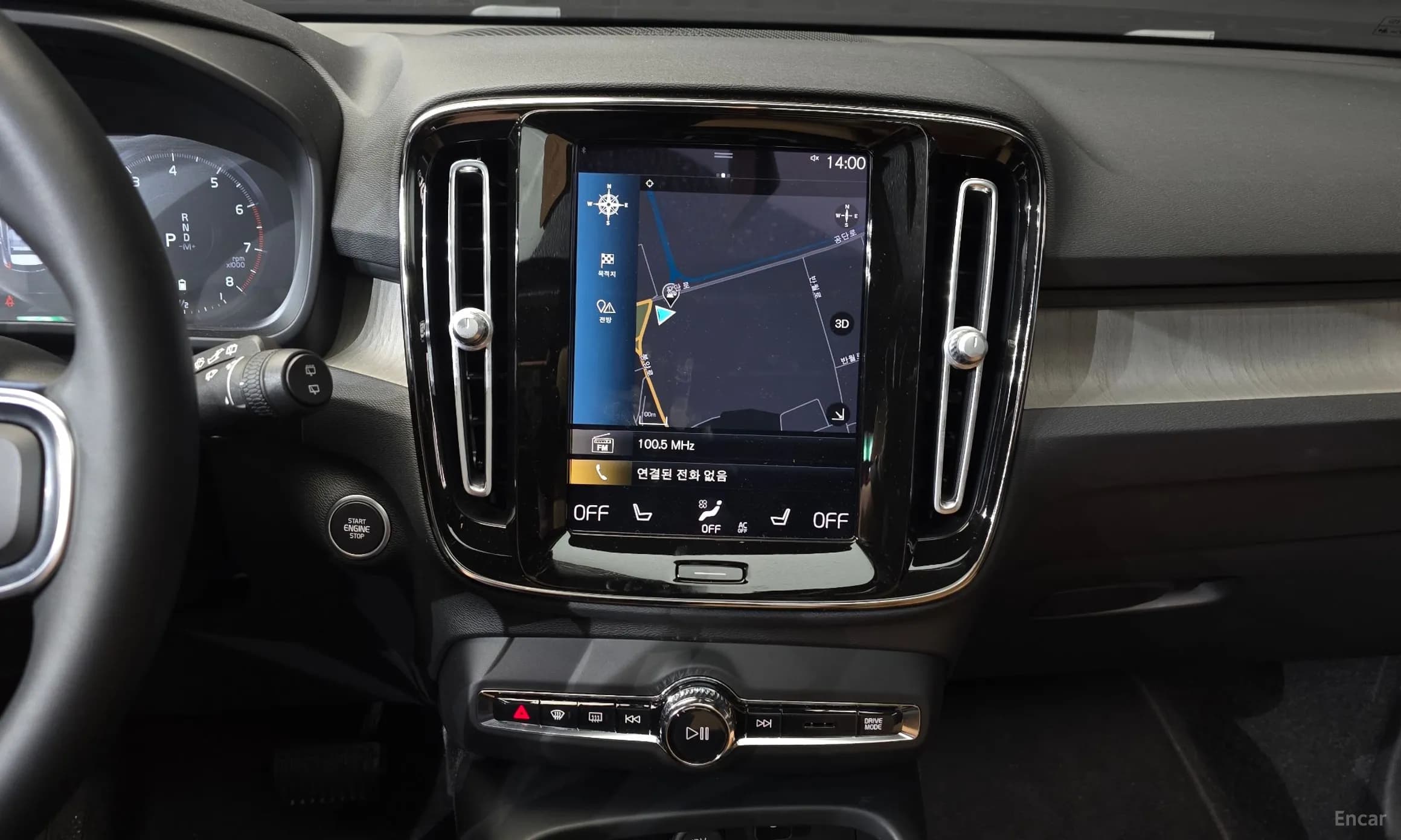XC40