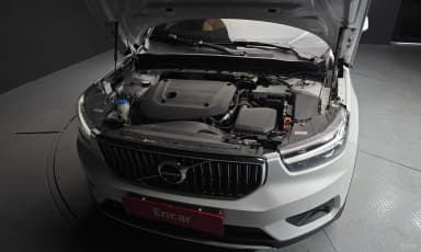 XC40