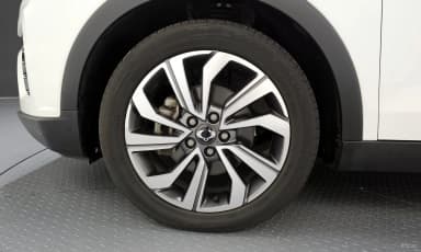 Berry New Tivoli