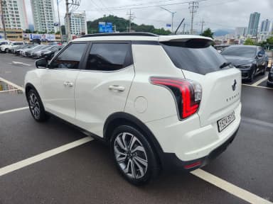 Berry New Tivoli