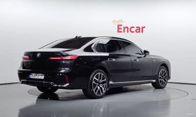 7 Series (G70)