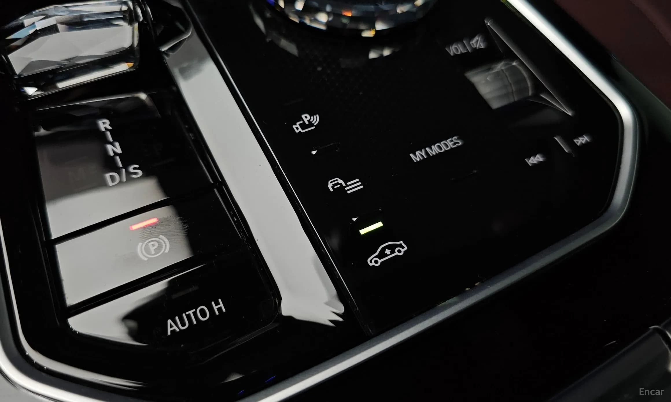 7 Series (G70)