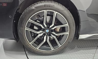 7 Series (G70)