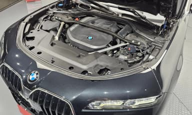 7 Series (G70)