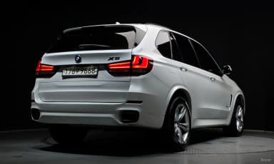X5 (F15)