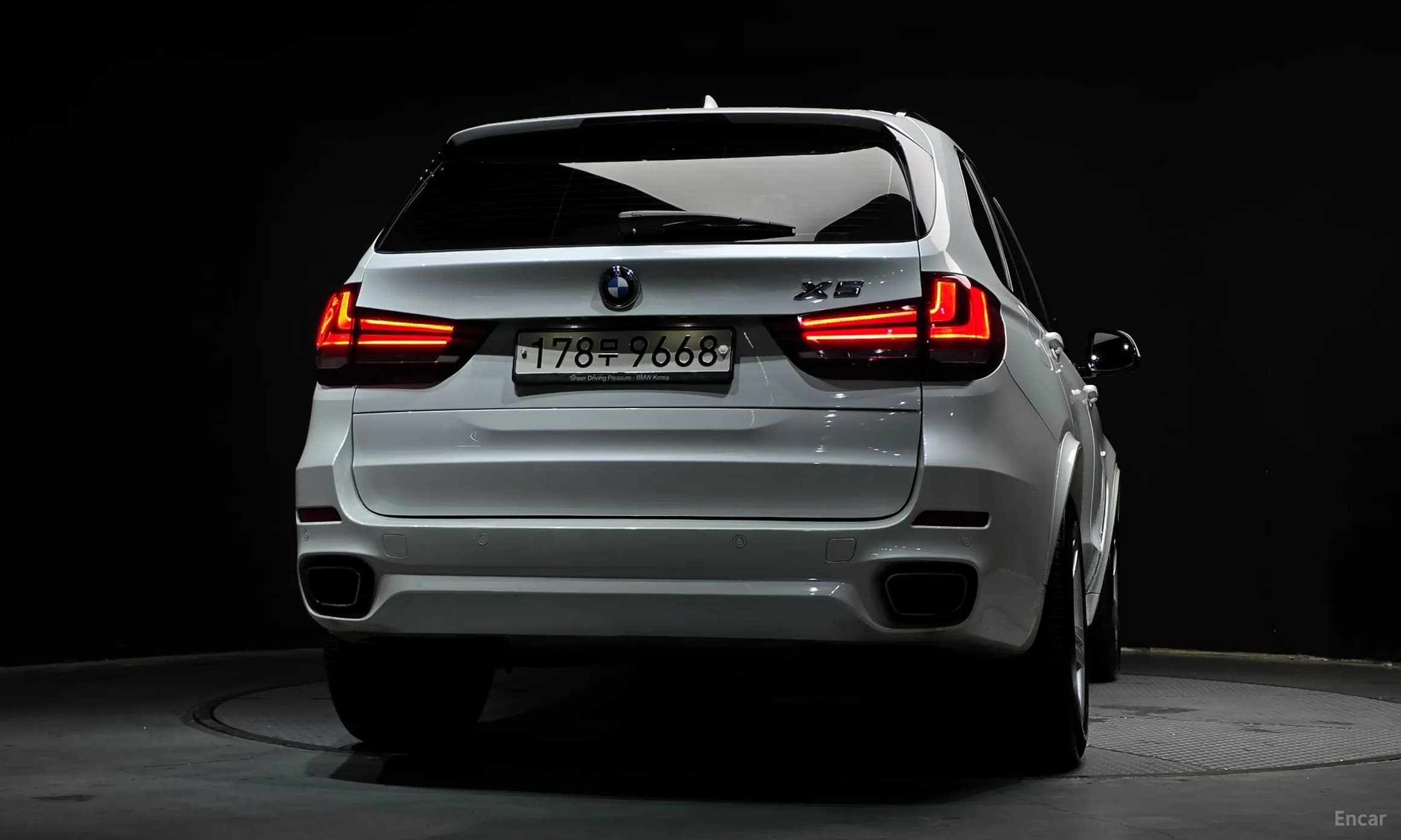 X5 (F15)