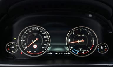 X5 (F15)