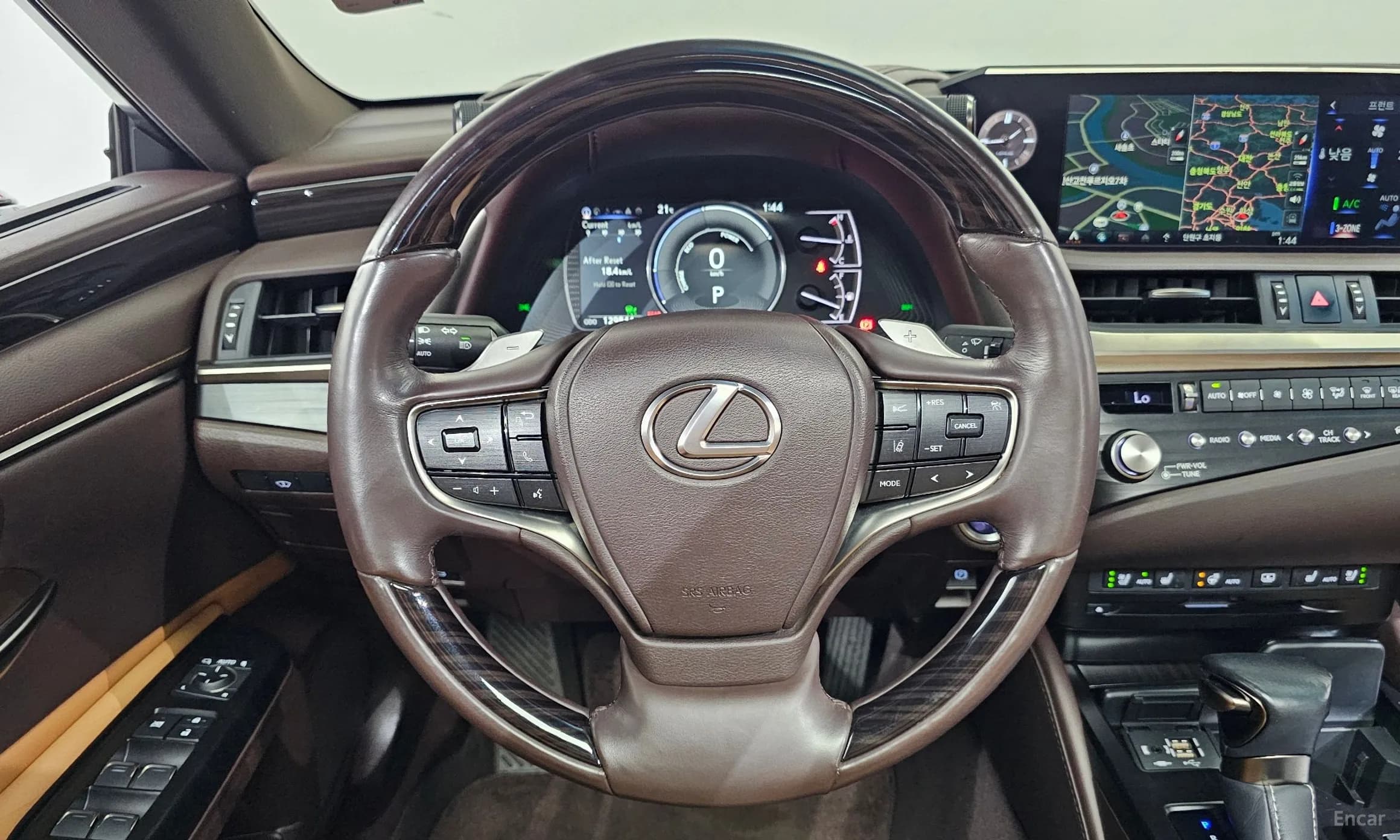 ES300h 7th Generation