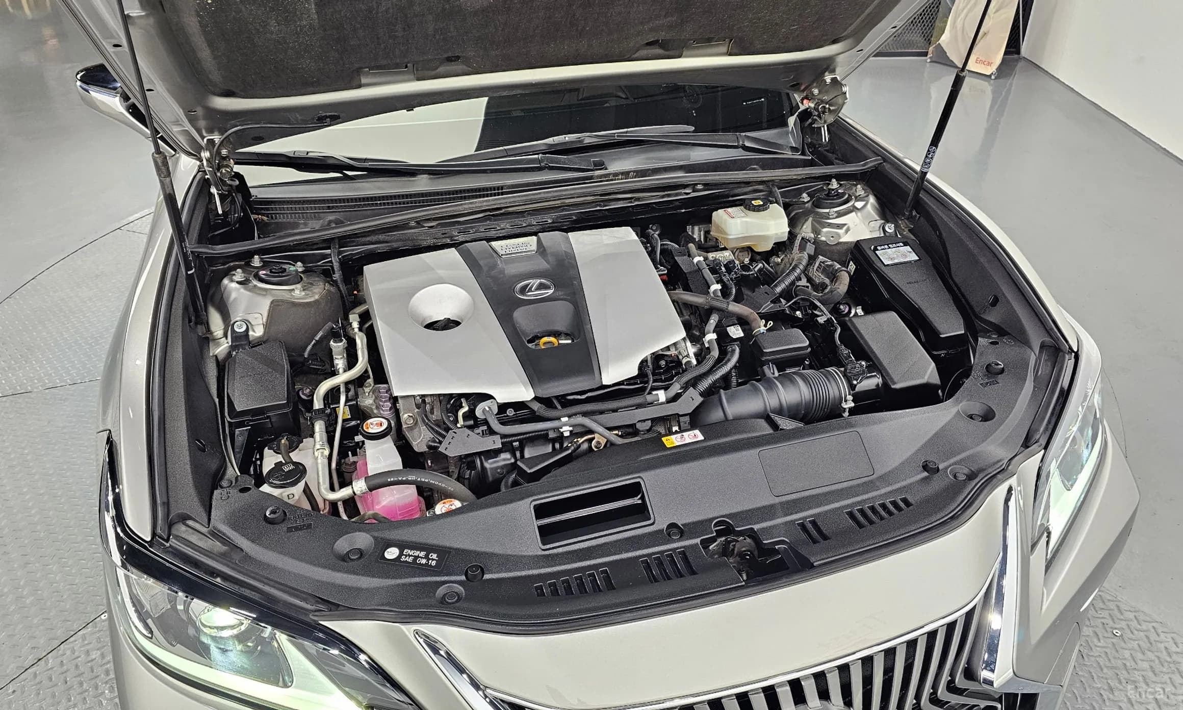 ES300h 7th Generation